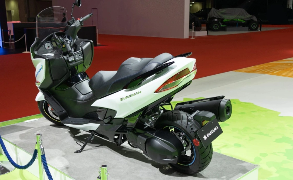 Suzuki Burgman Hydrogen siap ramaikan industri otomotif. [Suzuki]